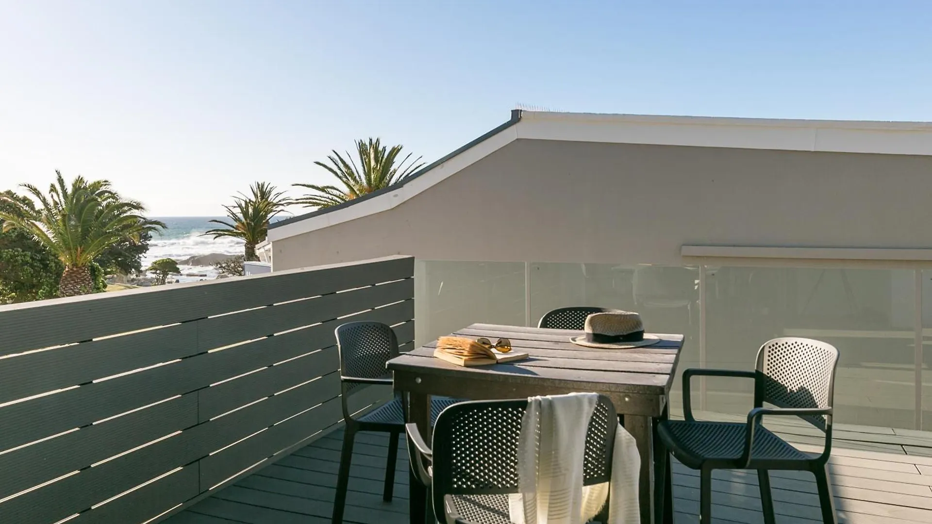 Aparthotel Camps Bay Village Cape Town