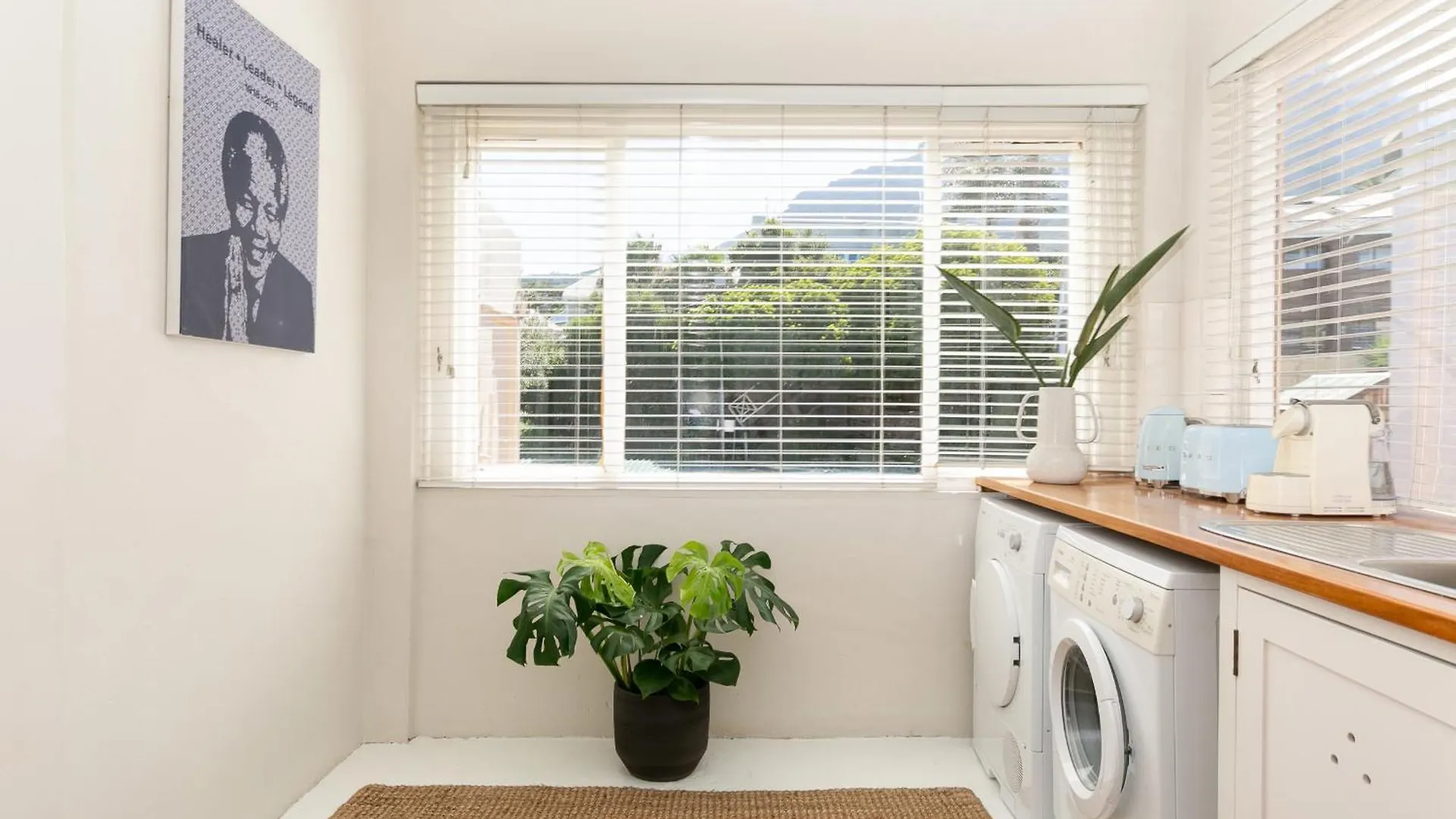 *** Aparthotel Camps Bay Village Cape Town South Africa