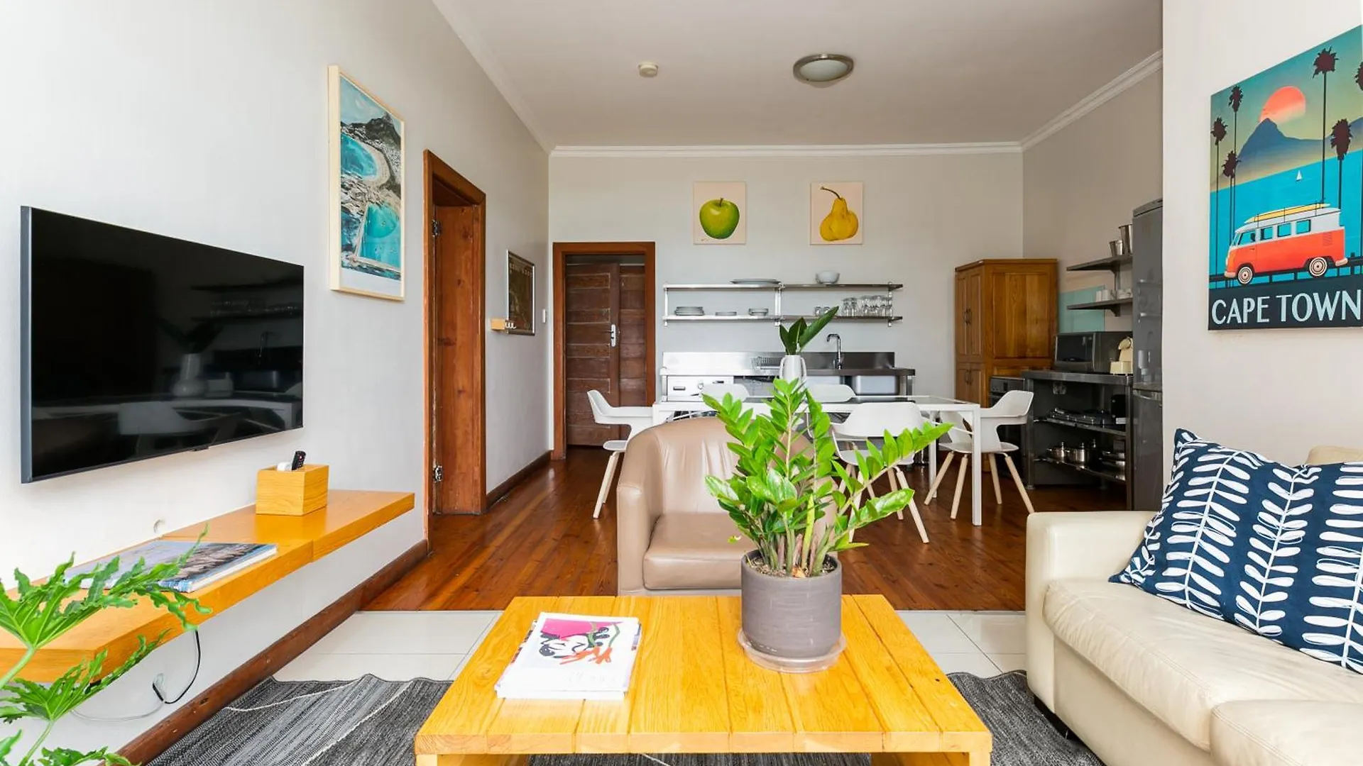 Camps Bay Village - Studios And Apartments Le Cap