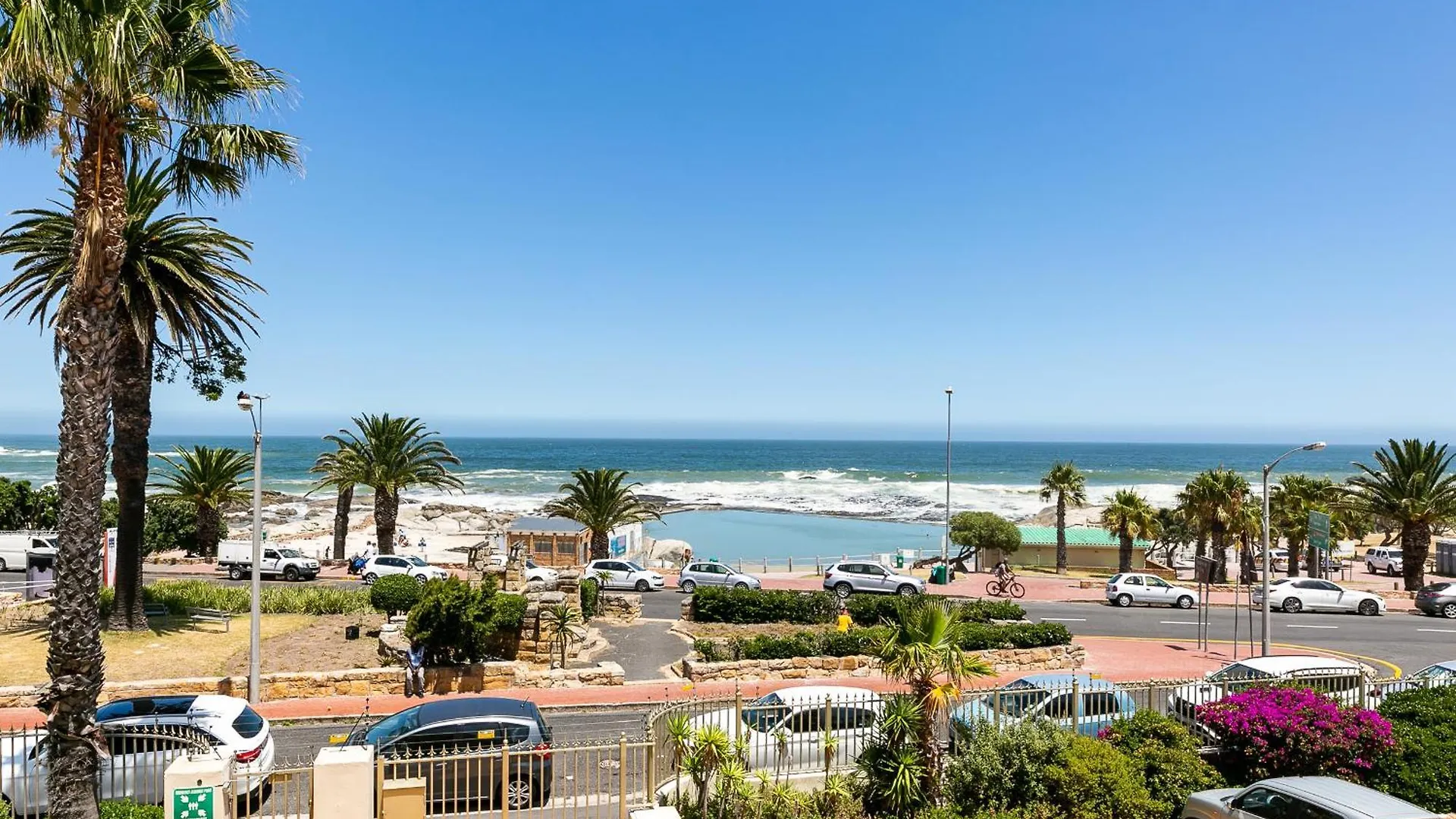 Camps Bay Village - Studios And Apartments Cape Town