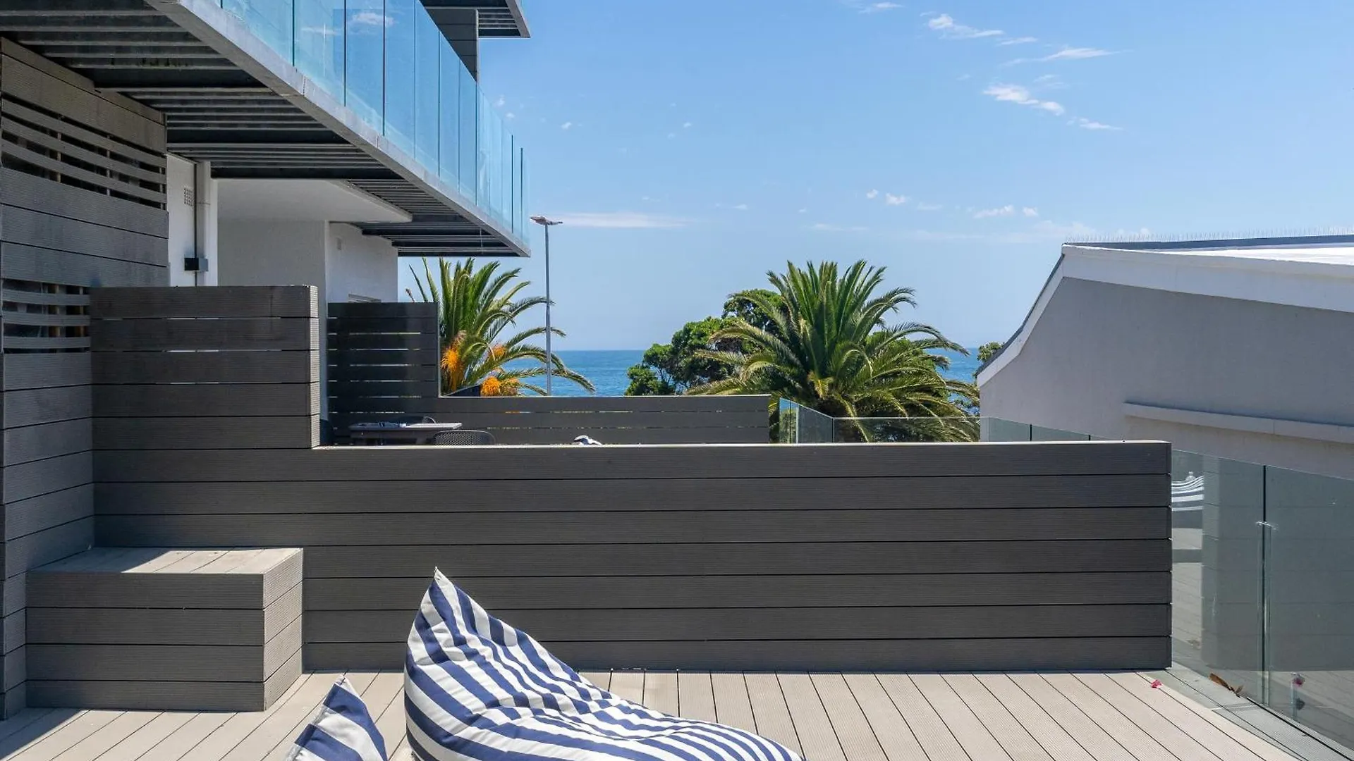 Camps Bay Village - Studios And Apartments Cape Town 3*,  Güney Afrika