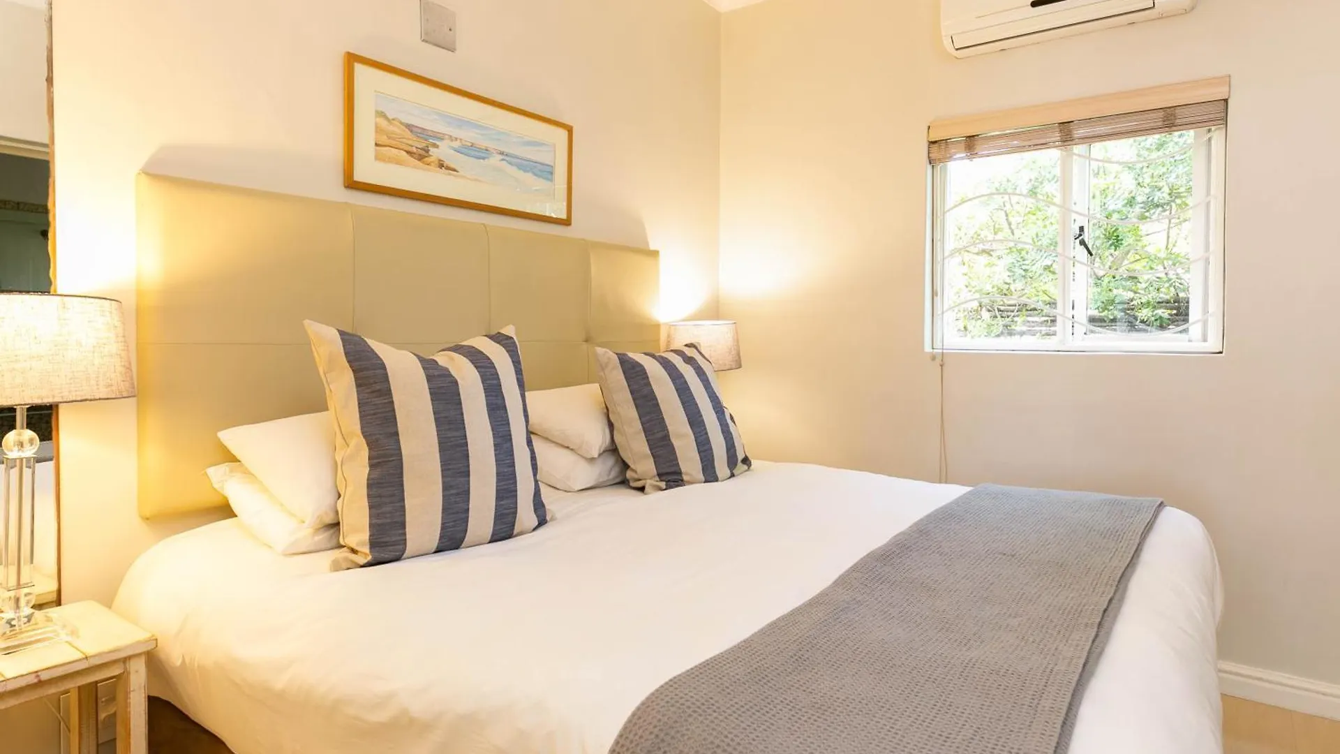Camps Bay Village - Studios And Apartments Cape Town Güney Afrika