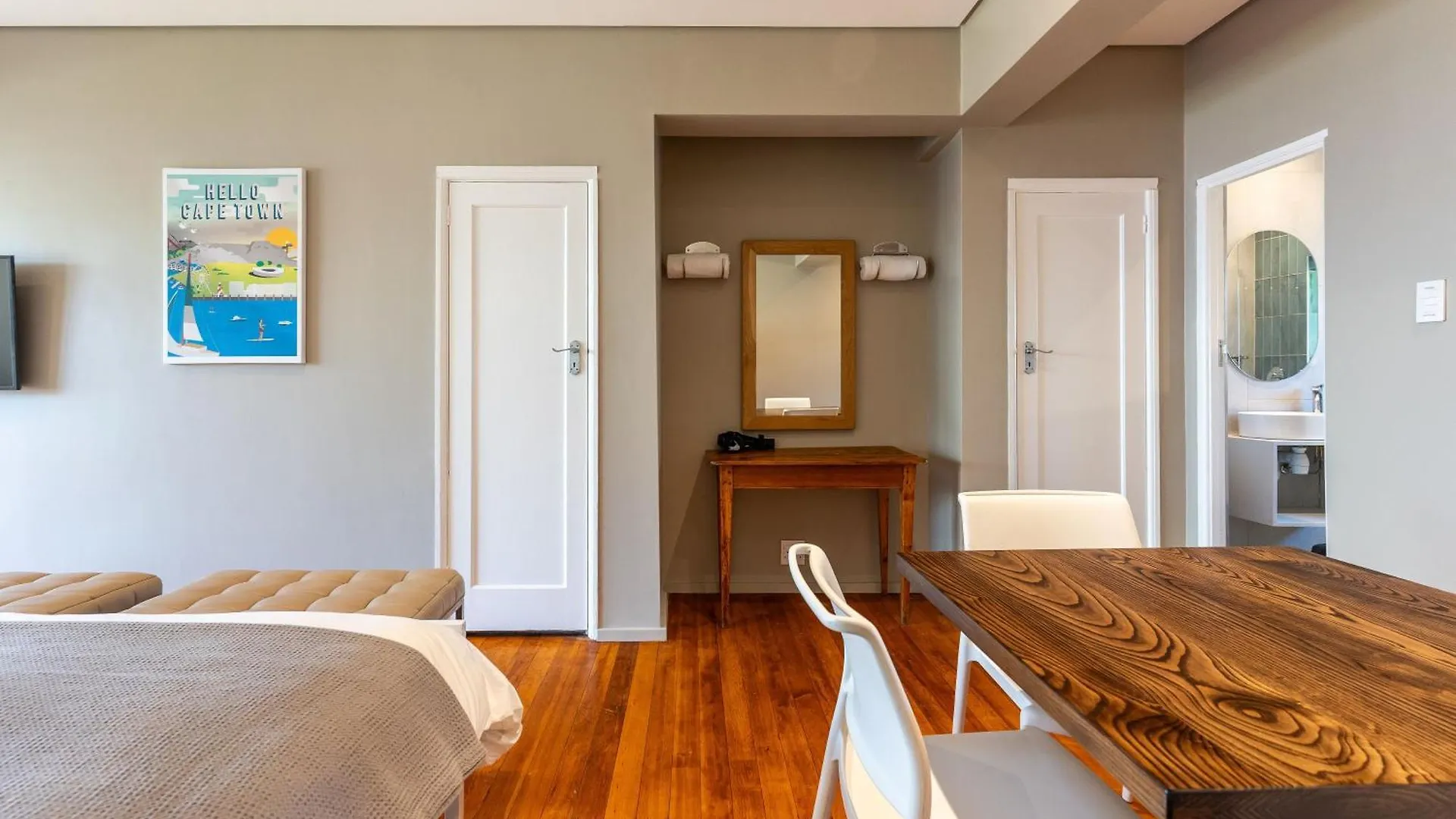 Camps Bay Village - Studios And Apartments Cape Town Apart Otel